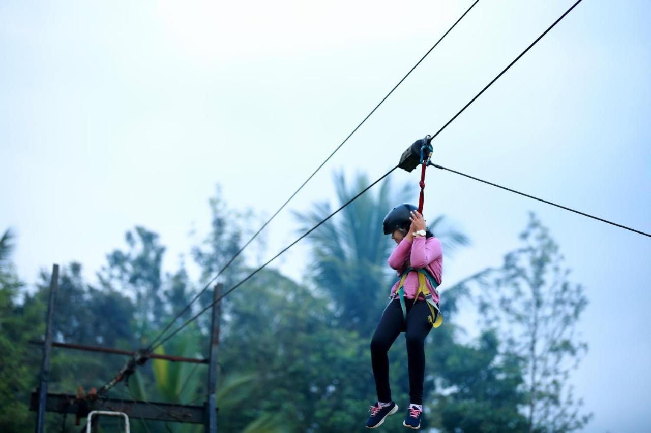 Gokulam Grand Resort & Spa, Coorg Kushālnagar Exterior foto